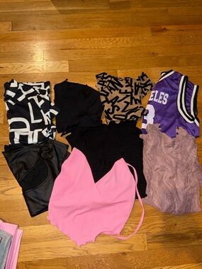 BUNDLE of NEW womens tops & tanks